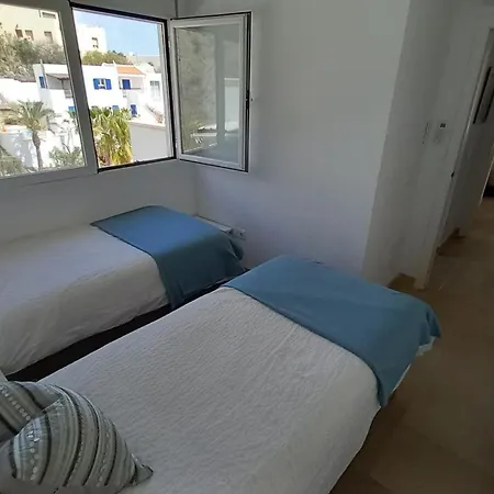Playa 2 Bed Duplex 5 Mins Walk To The * Mojacar