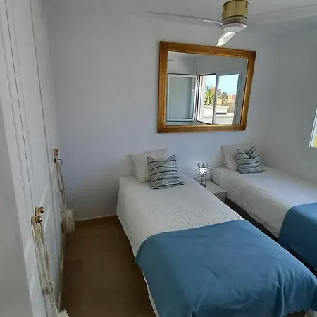 Playa 2 Bed Duplex 5 Mins Walk To The Apartment *